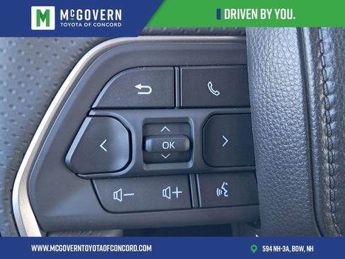 Used 2026 Toyota 4Runner SR5 AWD/4WD image 28
