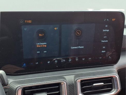 Used 2025 Ford Mustang Premium RWD image 6