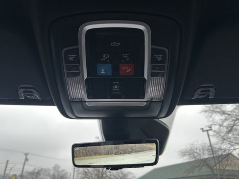 Used 2026 RAM 1500 Limited w/ Trailer Tow Group image 16