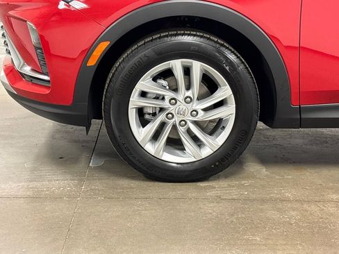 New 2026 Buick Envista Preferred FWD image 10