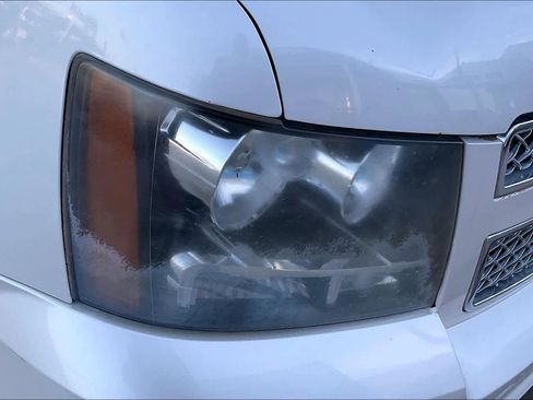 Used 2011 Chevrolet Tahoe LTZ image 27