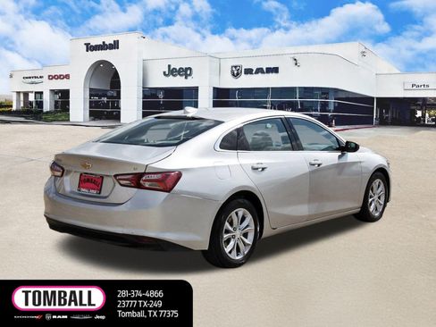 Used 2022 Chevrolet Malibu LT image 7