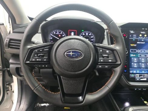 Used 2024 Subaru Crosstrek 2.5i Limited w/ Crosstrek Mirror Package image 8