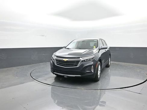 Used 2022 Chevrolet Equinox LT AWD/4WD image 3