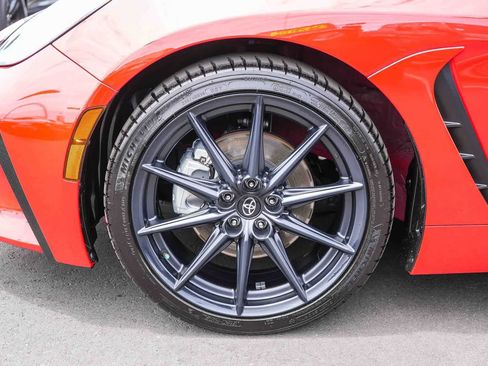 Used 2023 Toyota GR86 Premium RWD image 11