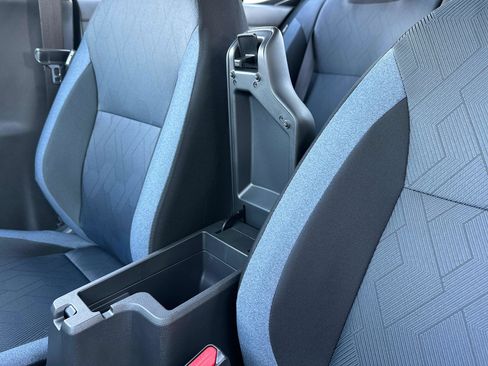 New 2025 Nissan Versa SV w/ Trunk Package image 22