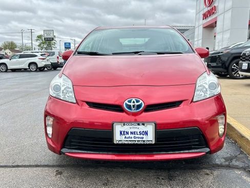 Used 2015 Toyota Prius Three FWD image 2