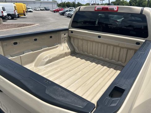 Used 2023 Chevrolet Colorado W/T RWD image 16
