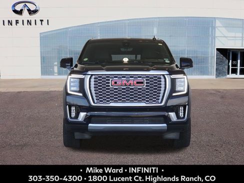 Used 2021 GMC Yukon Denali w/ Denali Ultimate Package AWD/4WD image 9