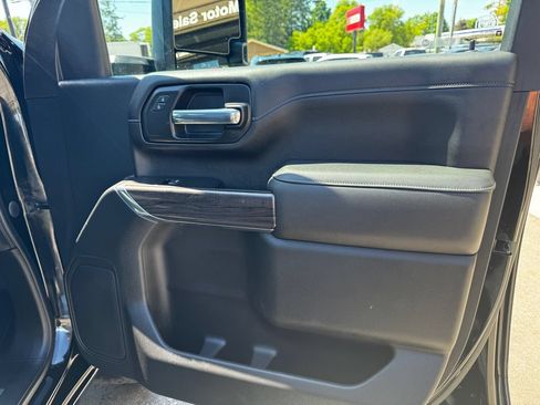 Used 2020 Chevrolet Silverado 2500 LTZ w/ LTZ Plus Package AWD/4WD image 27