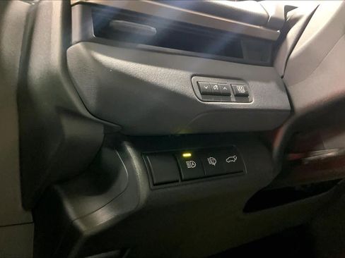 New 2026 Toyota bZ XLE image 19