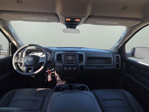 Used 2018 RAM 1500 Tradesman image 29