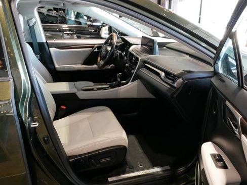 Certified 2022 Lexus RX 350 FWD w/ Premium Package image 10