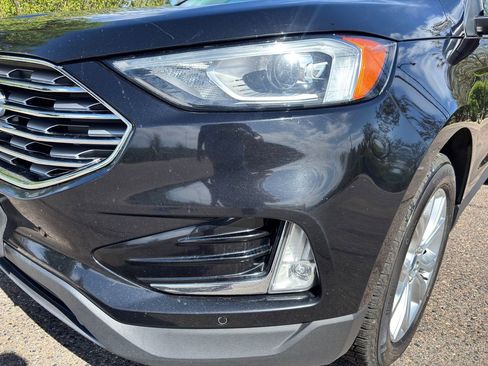Used 2020 Ford Edge Titanium w/ Cargo Accessory Package AWD/4WD image 16