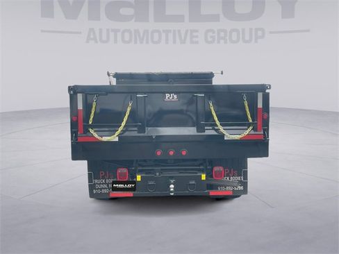 Used 2024 Ford F350 XL w/ XL Chrome Package image 4