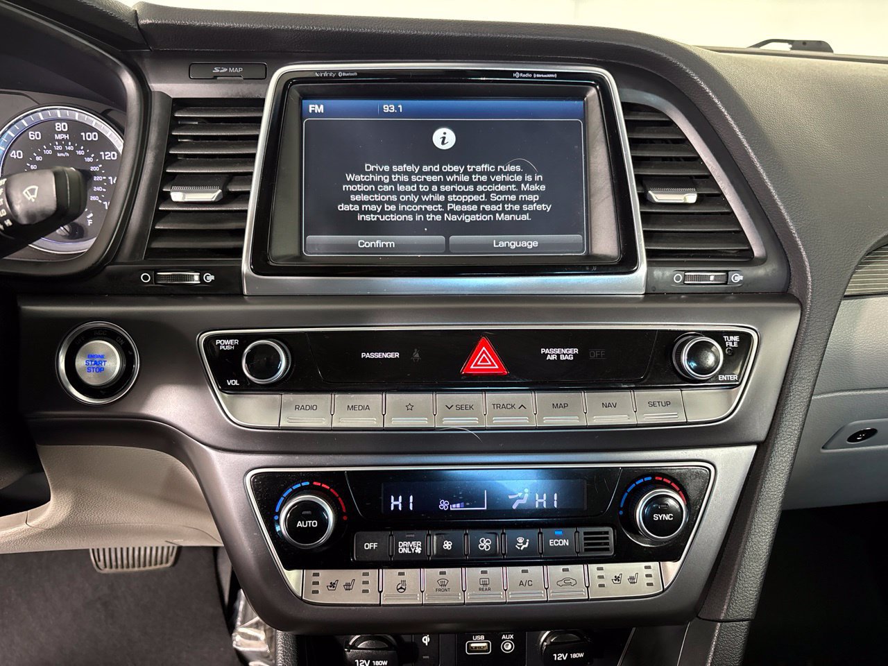 Used 2019 Hyundai Sonata Limited FWD image 14