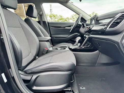 Used 2025 Kia Seltos S FWD image 10