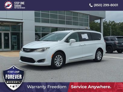 Used 2017 Chrysler Pacifica Touring-L