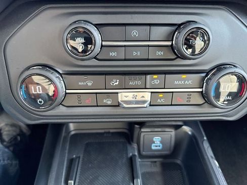 New 2025 Ford Bronco Big Bend image 19