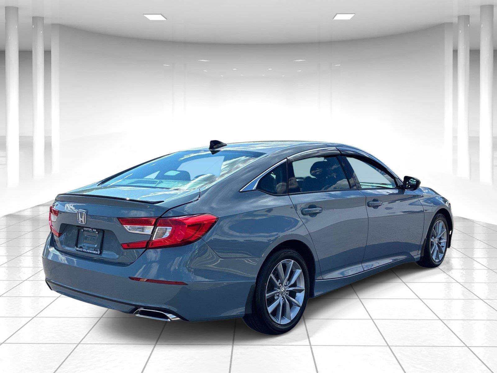 Used 2022 Honda Accord Sport image 7