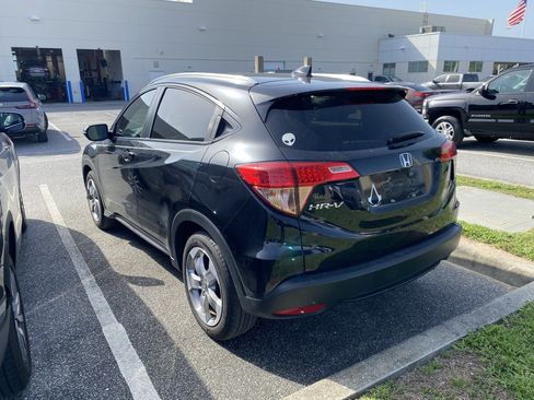 Used 2017 Honda HR-V EX-L image 10