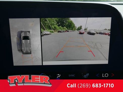 New 2026 Chevrolet Traverse LT w/ Midnight/Sport Edition image 56