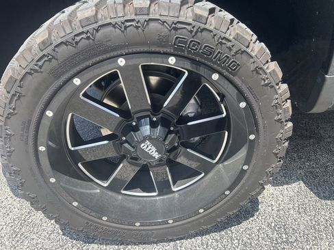 Used 2024 Chevrolet Silverado 1500 LTZ RWD image 46
