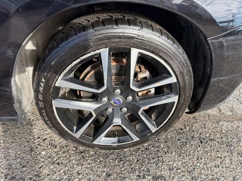 Used 2017 Volvo S60 T5 Dynamic w/ Vision Package image 14