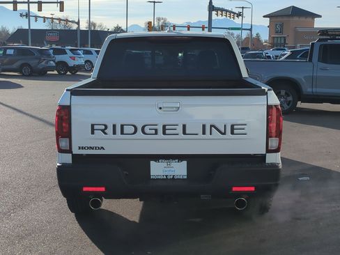 Certified 2025 Honda Ridgeline RTL image 7