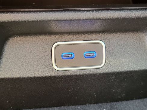 New 2025 Mercedes-Benz GLS 450 4MATIC image 36