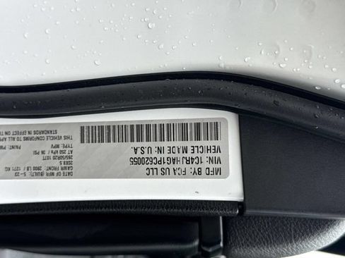 Used 2023 Jeep Grand Cherokee Altitude AWD/4WD image 32
