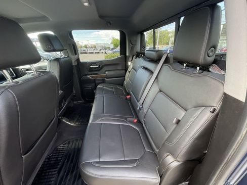 Used 2019 Chevrolet Silverado 1500 RST AWD/4WD image 38