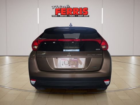 Used 2018 Mitsubishi Eclipse Cross LE AWD/4WD image 4