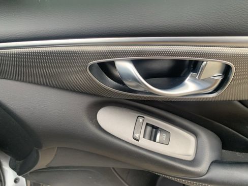 Used 2019 INFINITI Q50 Signature Edition image 28