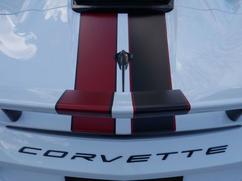 New 2026 Chevrolet Corvette Stingray Convertible w/ Z51 Performance Package RWD image 30