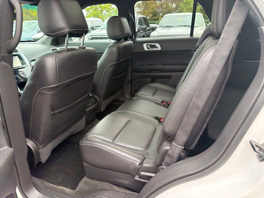 Used 2015 Ford Explorer Sport w/ Equipment Group 401A AWD/4WD image 14
