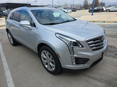 Used 2019 Cadillac XT5 Luxury w/ Advanced Security Package image 3
