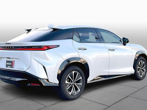 Used 2024 Lexus RZ 300e Premium image 12