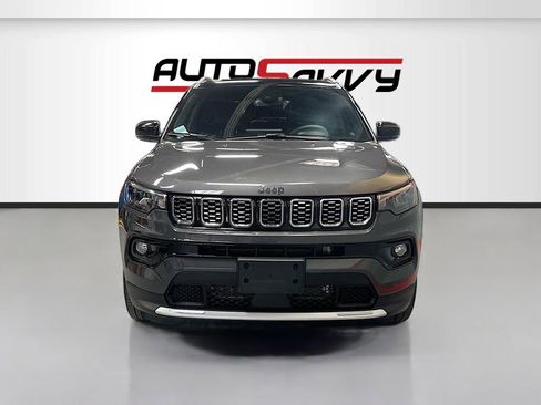 Used 2024 Jeep Compass Limited image 2