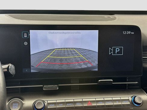 Used 2025 Hyundai Kona SEL FWD image 23