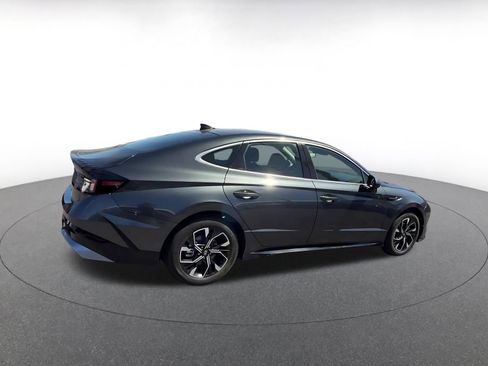 Used 2025 Hyundai Sonata SEL FWD image 14