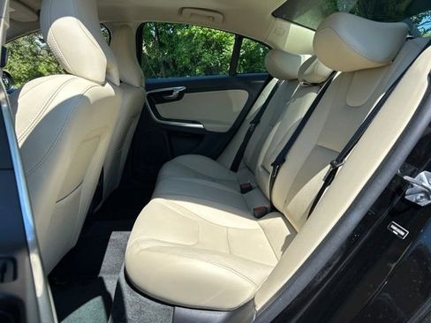 Used 2017 Volvo S60 T5 Dynamic w/ Vision Package AWD/4WD image 24