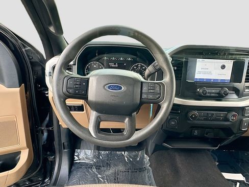 Used 2023 Ford F150 XLT AWD/4WD image 11