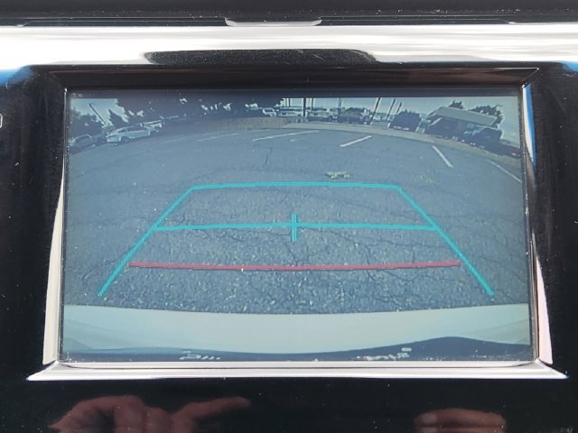 Used 2018 Toyota Camry LE FWD image 21