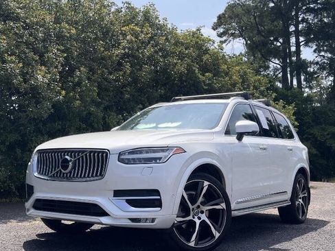 Used 2021 Volvo XC90 T6 Inscription AWD/4WD image 2
