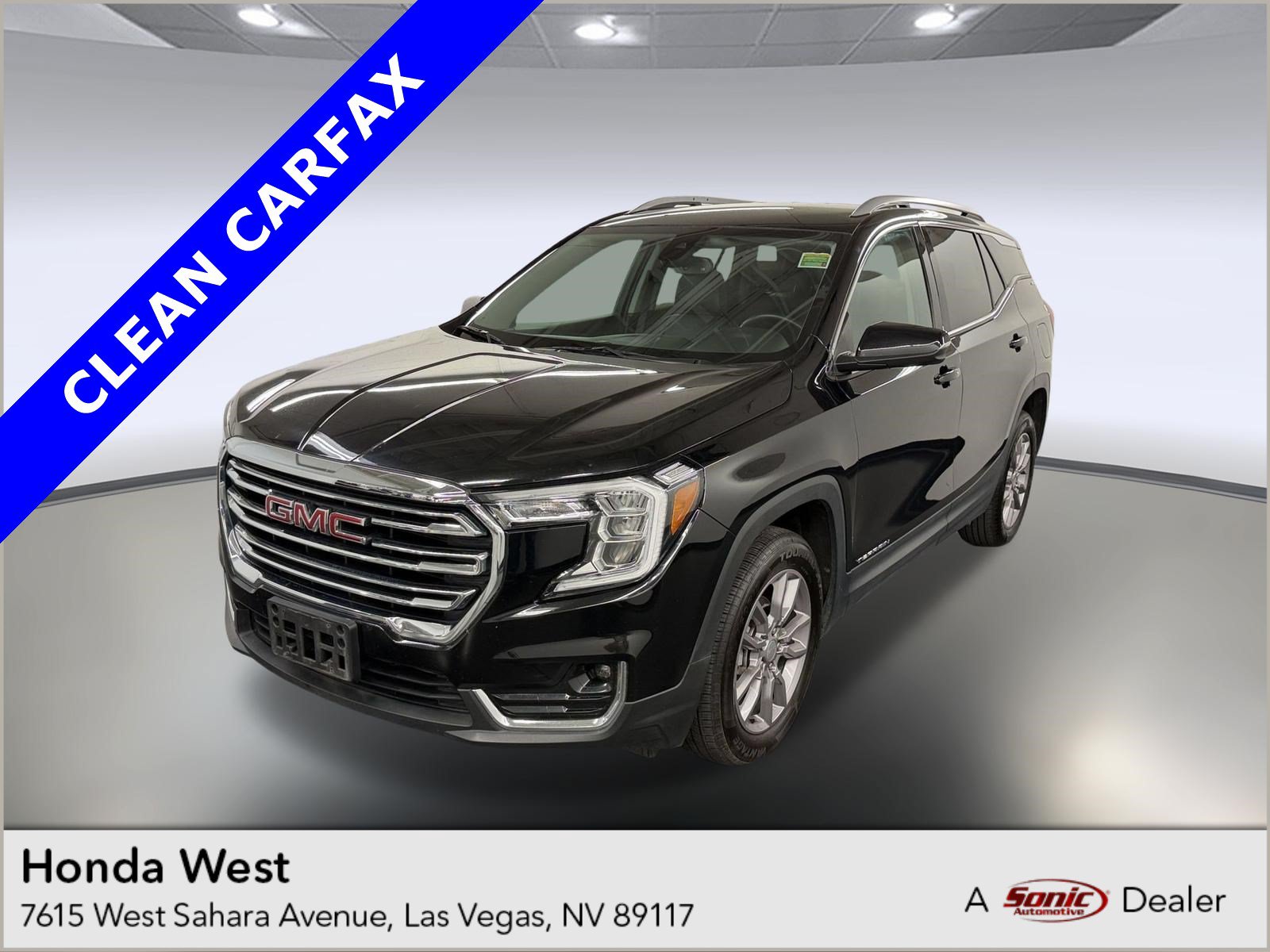 Used 2024 GMC Terrain SLT AWD/4WD image 1