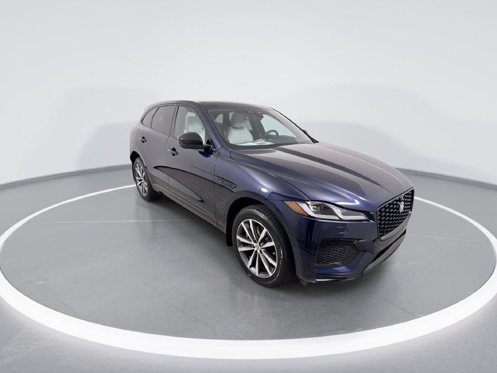 Used 2026 Jaguar F-PACE R-Dynamic S AWD/4WD image 2