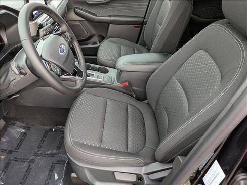 New 2025 Ford Escape Active w/ Cold Weather Package image 4