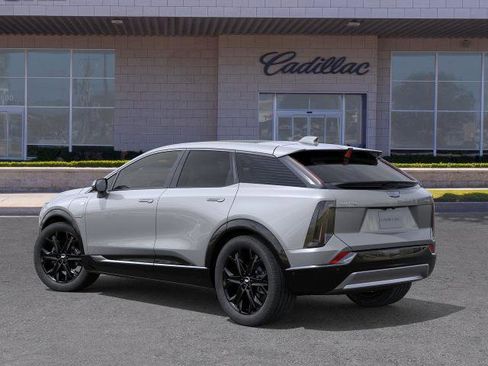 New 2025 Cadillac Optiq Luxury 1 w/ LPO, ONYX Package image 3
