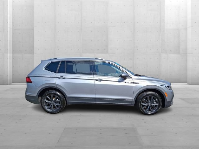 Used 2024 Volkswagen Tiguan SE AWD/4WD image 7